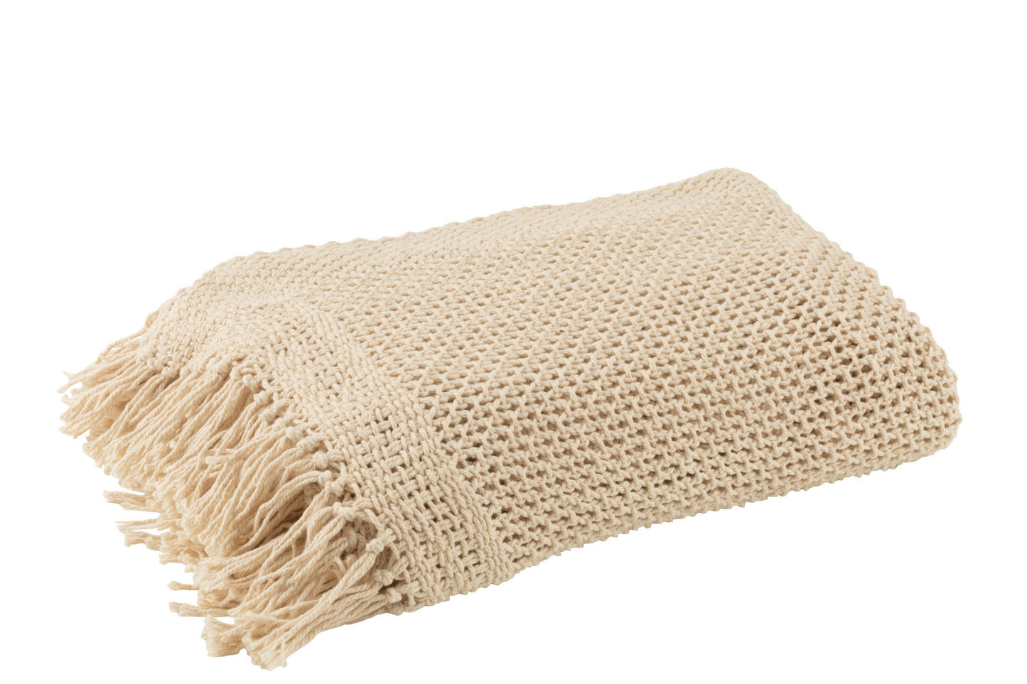 Opgevouwen beige gebreid plaid met franjes – zachte woondeken in natuurlijke kleur