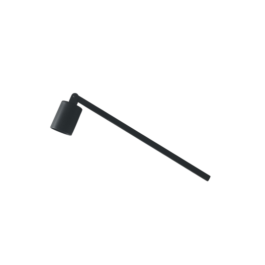 Mari-Ve zwarte kaarsendover in metaal – elegant en functioneel