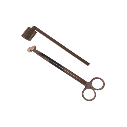 Set roze metalen kaarsen trimmer en dover   van Mari-Ve – stijlvol accessoire voor veilig knippen en doven  van geurkaarsen