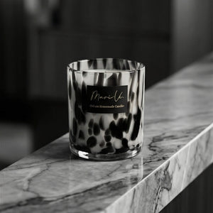 Black & White Deluxe Scented Candle – Velvet Peony
