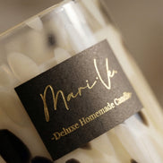 Black & White Deluxe Scented Candle – Velvet Peony