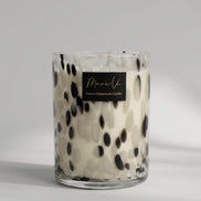 Black & White Deluxe Scented Candle – Velvet Peony