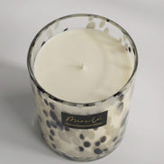 Black & White Deluxe Scented Candle – Velvet Peony