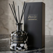 Black & White Interior Diffuser – Velvet Peony | 200 ml