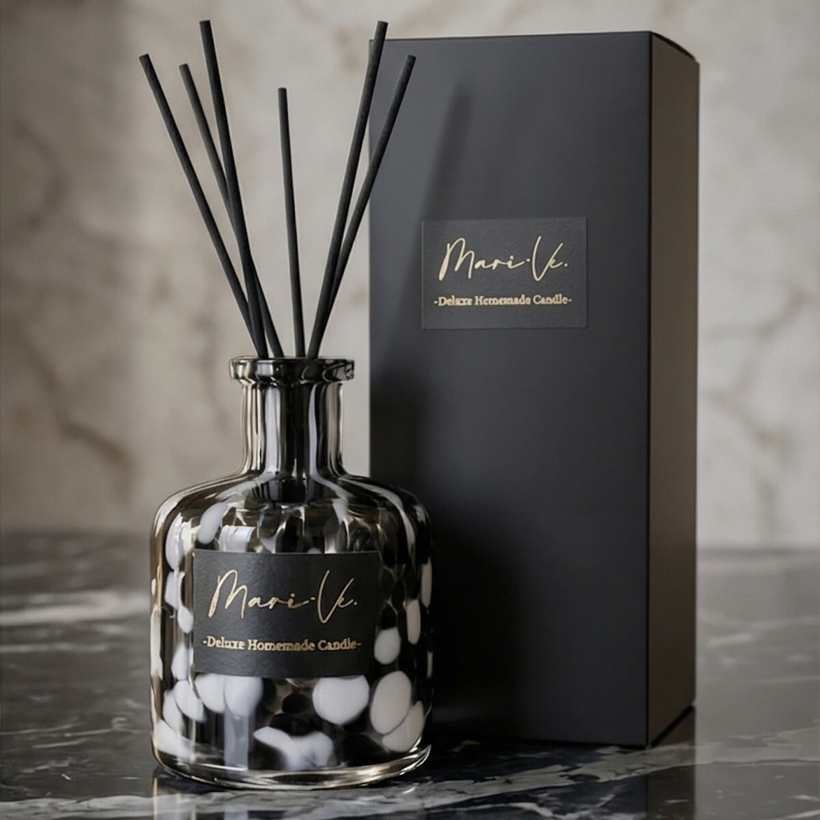 Black & White Interior Diffuser – Velvet Peony | 200 ml